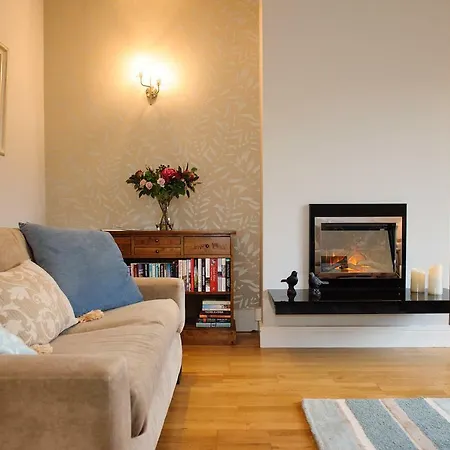 Coach House 4*